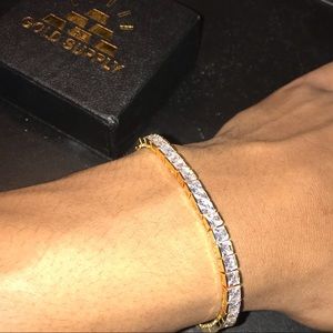 VVS Diamond square cut Gold bracelet